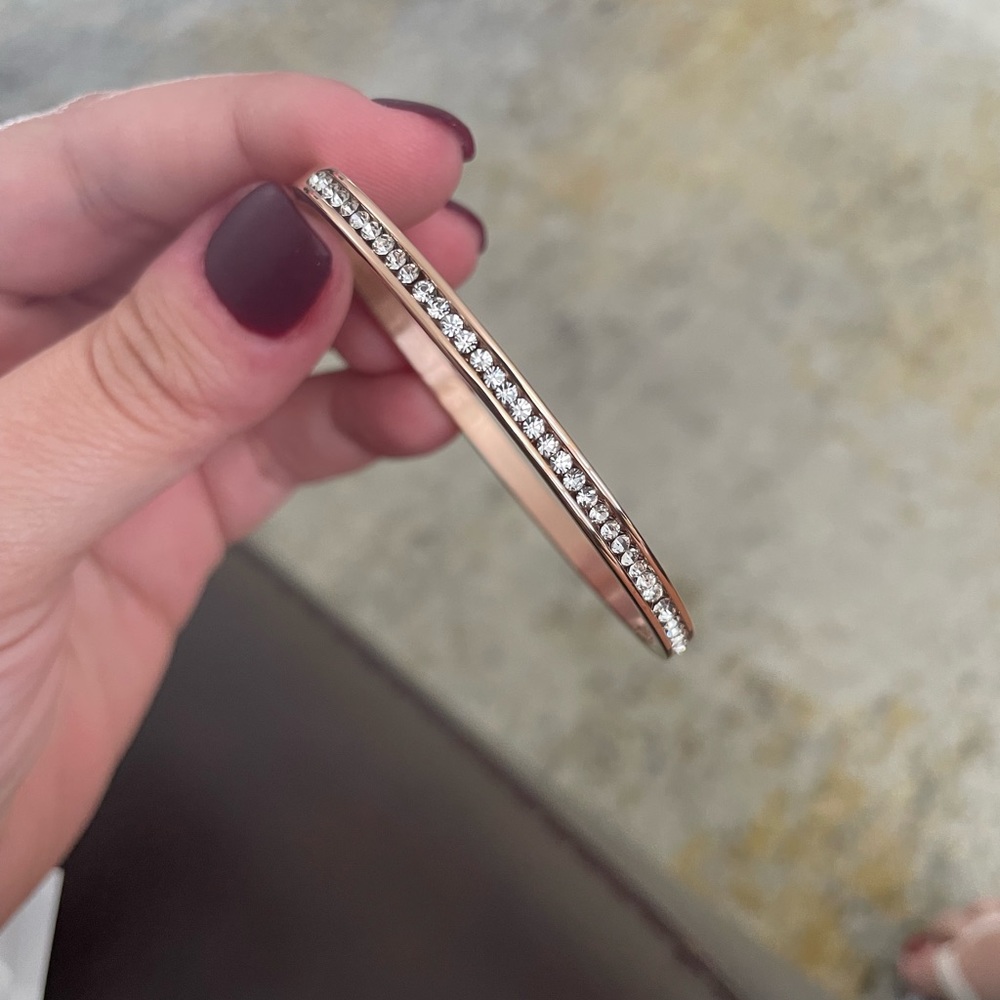 Rose gold bangle